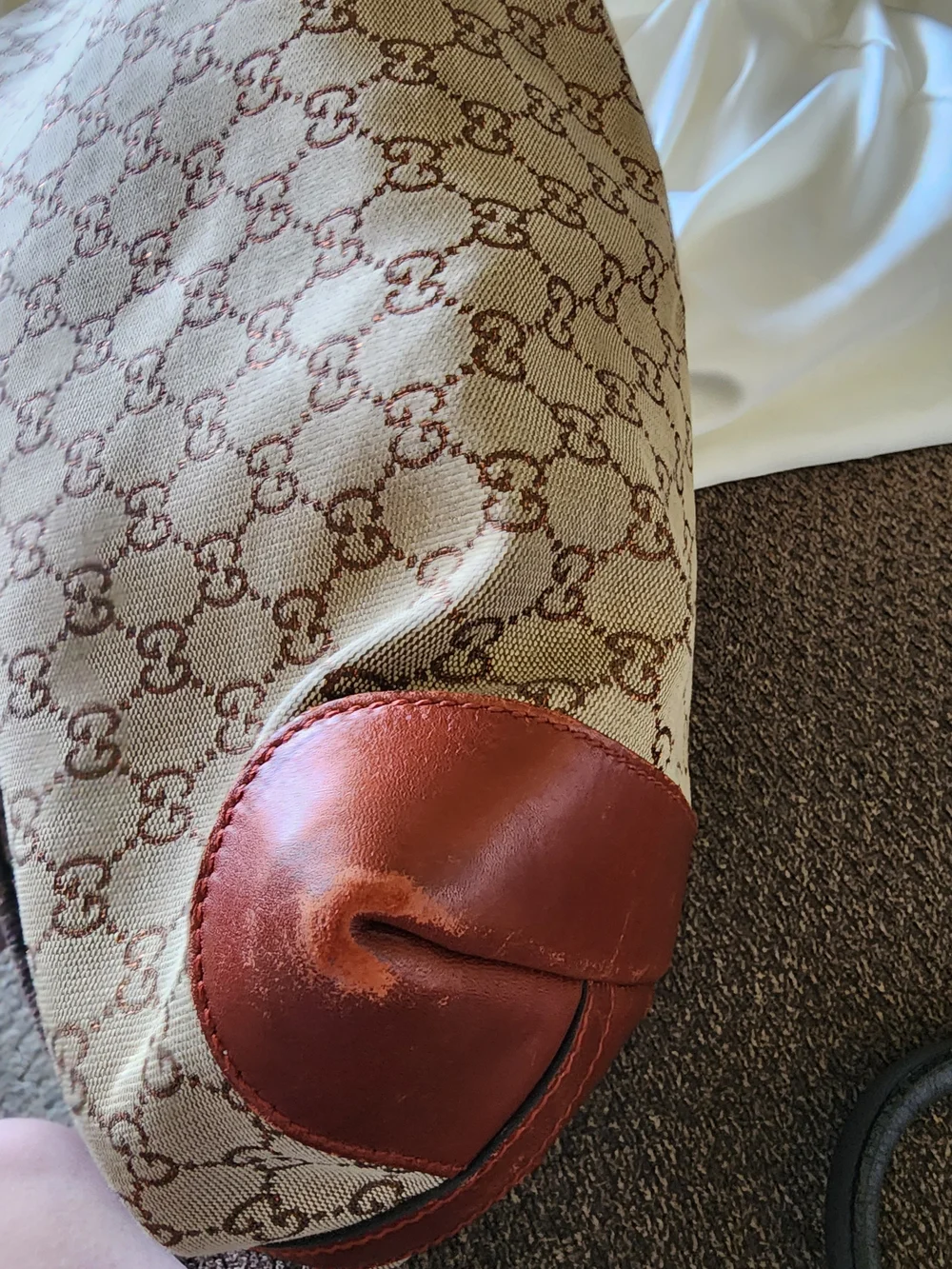 Gucci Brown Monogram Canvas and Leather Shoulder Bag - Picture 3 of 8